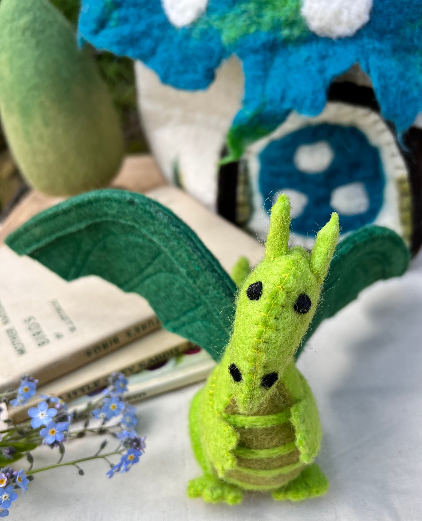 Felt Dragon - green