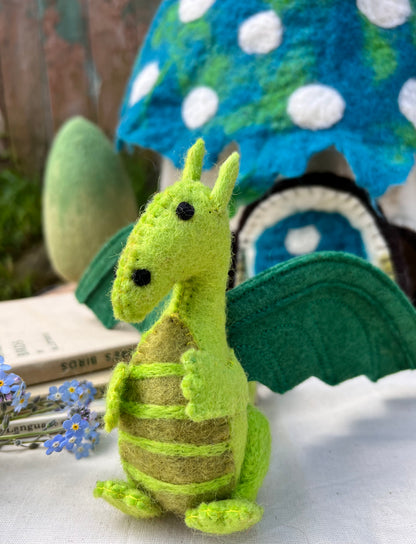 Felt Dragon - green