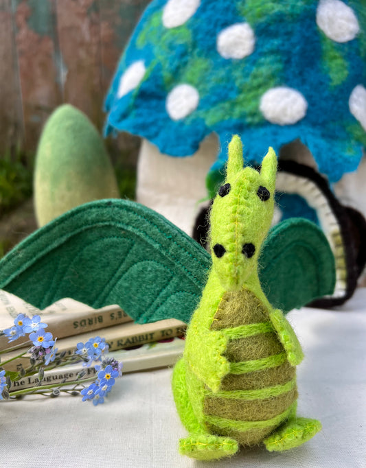 Felt Dragon - green